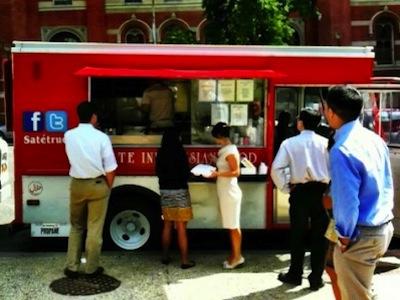 Ini Dia 'Food Truck' Sate Halal Asal Indonesia di Washington DC, Amerika Serikat!