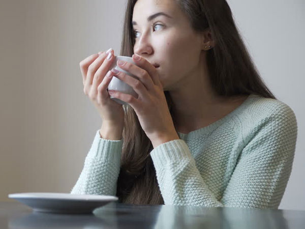 Meski Mengantuk, Ini Alasan untuk Tidak Minum Kopi Saat Perut Kosong!