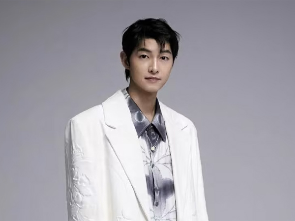 Song Joong Ki Didapuk Sebagai Brand Ambassador Baru Louis Vuitton
