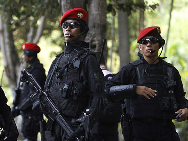 Media Inggris Sebut Latihan Ekstrim Elite TNI Mengerikan, Pujian Atau Sindiran?