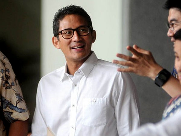 Menyimak Cerita Ajudan yang Pantunnya Kerap Dipakai Sandiaga Uno dalam Pidatonya