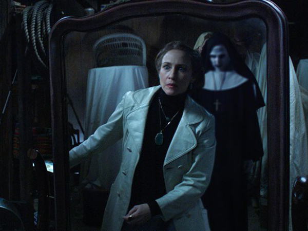 Ternyata Hantu Ikonik ‘Conjuring 2’ Ini Baru Direncanakan Saat Terakhir Menuju Perilisan!