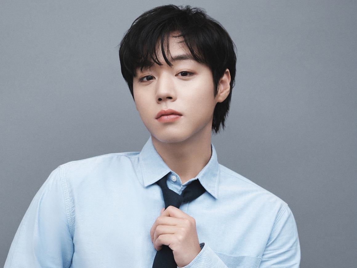 Park Ji Hoon Gabung Agensi Bae In Hyuk