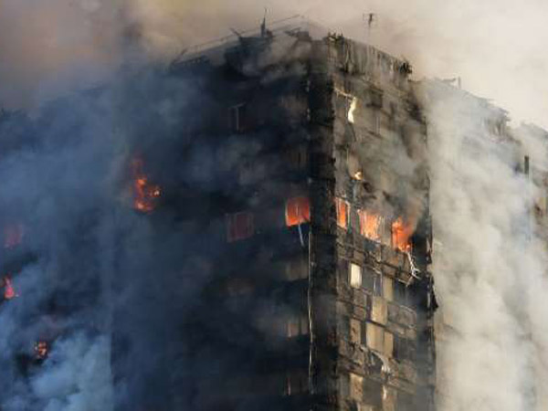 Cerita Warga Muslim Selamatkan Banyak Orang dari Kebakaran Apartemen London karena Sahur