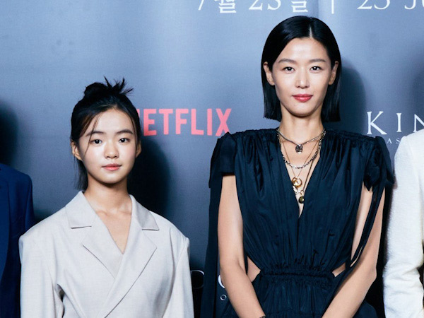 Jun Ji Hyun Puji Kim Si Ah yang Perankan Versi Mudanya di 'Kingdom: Ashin of the North'