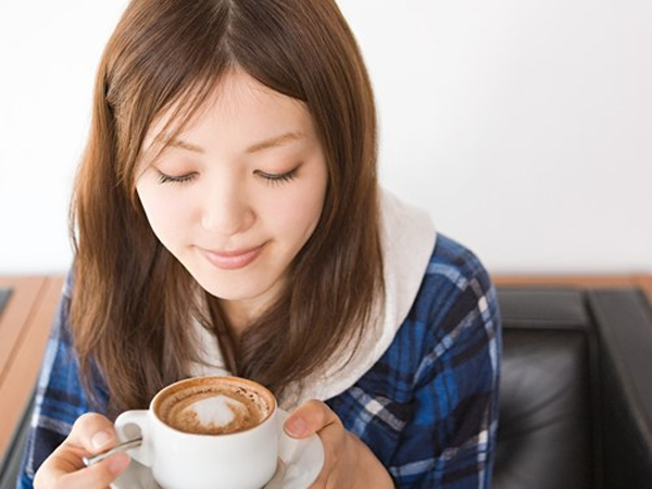 Hal-hal yang Perlu Diperhatikan Agar Kegiatan Minum Kopi Lebih Sehat dan Aman