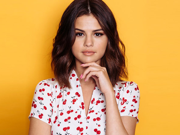 Bikin Heboh, Lagu Baru Selena Gomez Bocor di Internet