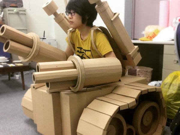 Keren! Seniman Jepang Ini Ubah Kardus Bekas Jadi Karya 3D