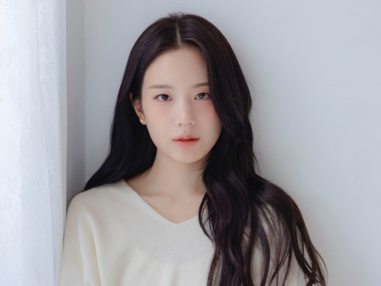 Jang Gyuri Bergabung dengan Agensi Park Eun Bin dan Song Kang