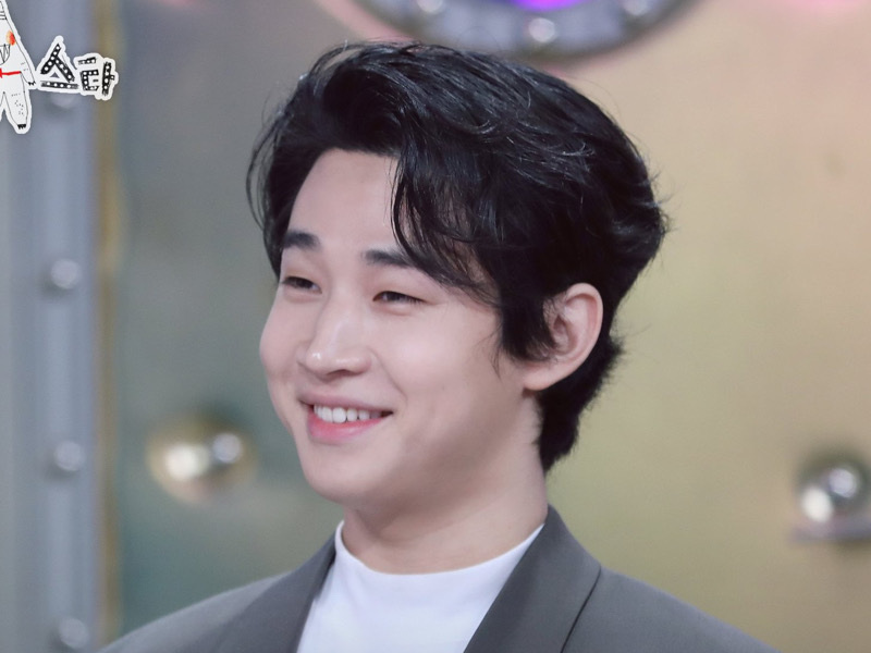 Cerita Henry Lau Kembali Jadi Trainee Usai Keluar dari SM Entertainment