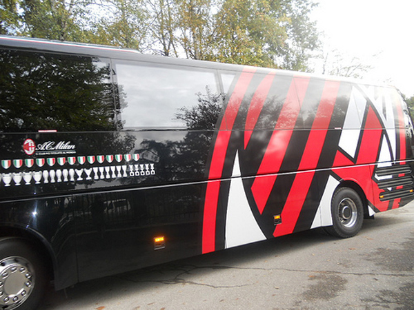 Hemat Pengeluaran, AC Milan Jual Bus Tim