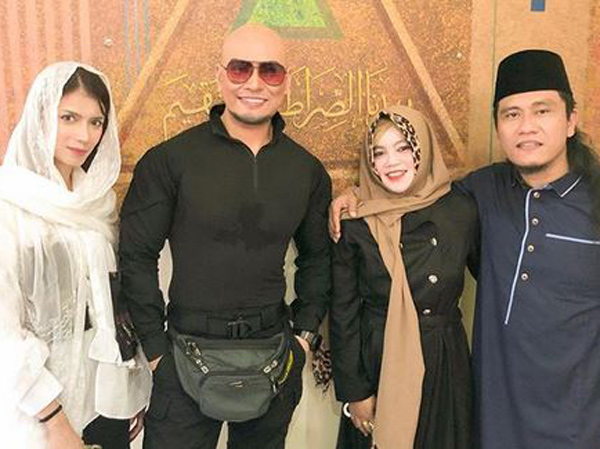 Deddy Corbuzier Mualaf, Pernikahan dengan Sabrina Chairunnisa Semakin Dekat?