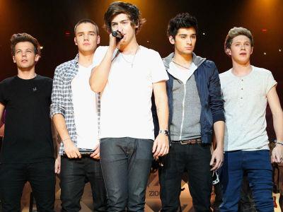 Kesal, Seorang Ibu Jual Tiket Konser One Direction Milik Anaknya!