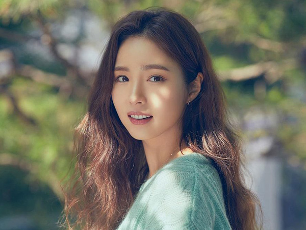 Shin Se Kyung Tinggalkan Agensi Namoo Actors Setelah 19 Tahun