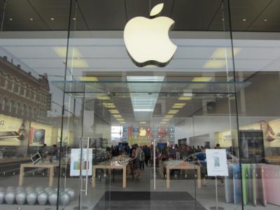 Apple Hasilkan Uang Rp, 100 Juta per Detik!
