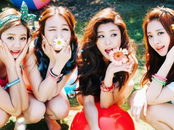 Kenang Perjalanan Karir, Girl's Day Teteskan Air Mata di Episode Terakhir ‘One Fine Day’