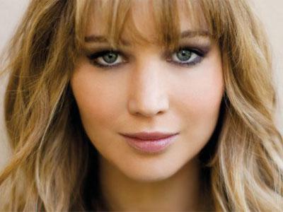 Wow! Ternyata Jennifer Lawrence Pakai Gaun Designer Indonesia