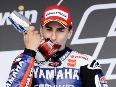 Lorenzo siap jadi Juara Race of the Champions 2012!