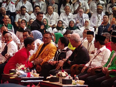 Ini Kata Gibran Soal Isu Megawati Tolak Salaman Dengan Kaesang Di KPU