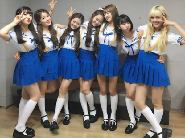 Usai G-Friend, Oh My Girl Juga Jadi 'Korban' Panggung yang Licin!