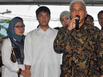 Hatta Bantah Rasyid Rajasa Di Luar Negeri
