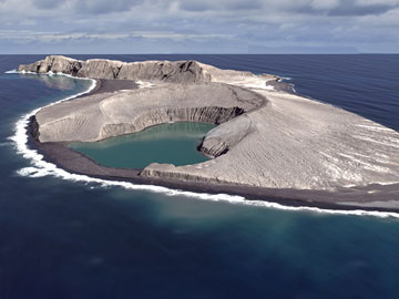 Pulau Ini Muncul Secara Misterius dengan Temuan Unik dari NASA