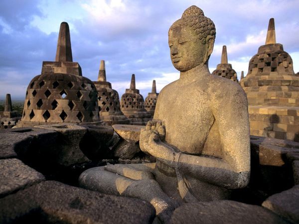 Yuk, Berkunjung ke Pemeran Seni Rupa di Candi Borobudur