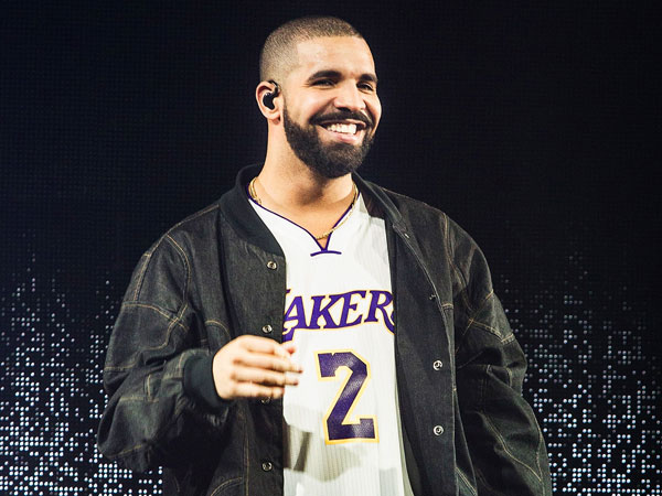 Ini Lho Sosok Kiki di Lagu Viral Drake 'In My Feelings'!