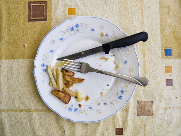 Kebiasaan Makan Sampai Bersih Ternyata Picu Kegemukan?
