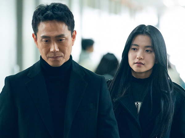 Intip Pertemuan Kim Tae Ri dan Oh Jung Se di Drama 'Revenant'