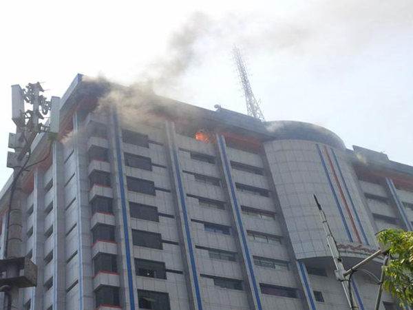 Lantai 14 Gedung Sarinah Terbakar, Api Berasal dari Tempat Karaoke Milik Ahmad Dhani