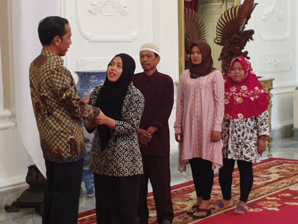 Lakukan Pertemuan Tertutup dengan Siti Aisyah di Istana, Ini Pesan Presiden Jokowi