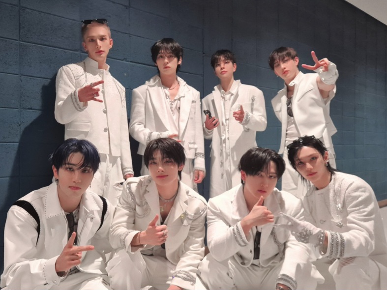 Stray Kids Bagikan Rencana di Tahun 2025, Fanmeeting Hingga Rilis 2 Album