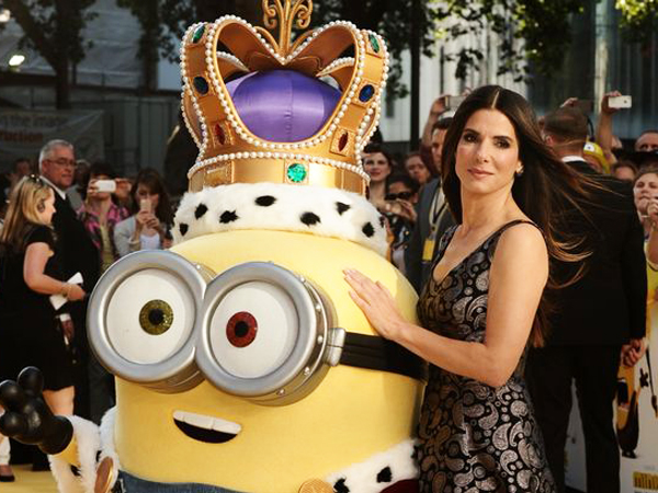 Sandra Bullock Isi Suara ‘Minions’ Demi Bahagiakan Sang Anak