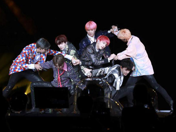 Pihak GBK Benarkan Stadion Utama Sudah Dipesan untuk Konser BTS Juni Mendatang