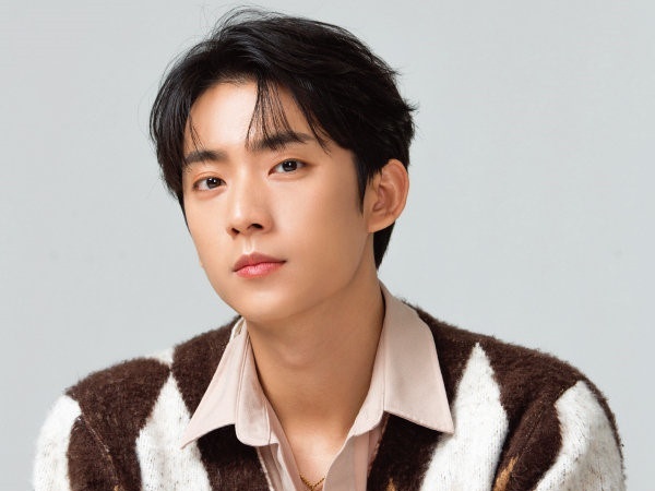 Gongchan B1A4 Bakal Jadi Koki di Web Drama Baru