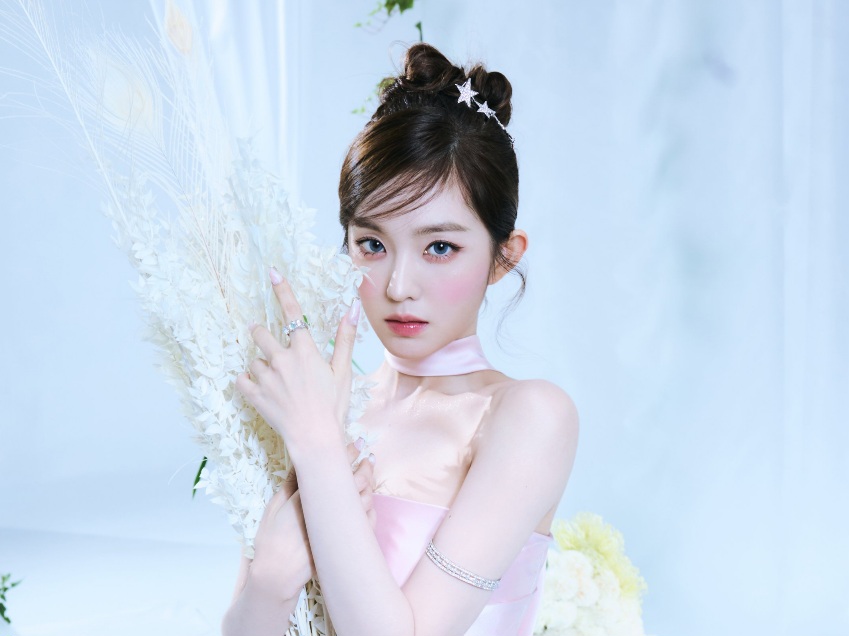 Irene Red Velvet Siap Debut Solo dengan Mini Album 'Like A Flower'