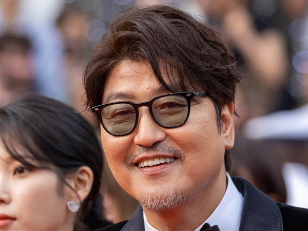 Song Kang Ho Jadi Pria Korea Pertama Menang Penghargaan Aktor Terbaik Cannes 2022