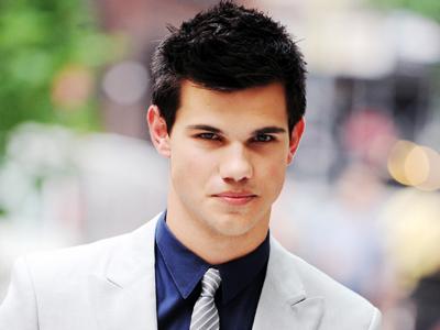 Wow, Taylor Lautner Perankan Tokoh Bintang Porno!