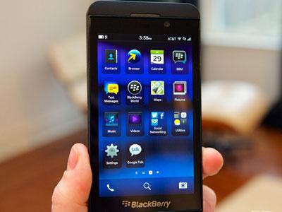 Duh, Harga BlackBerry Z10 Kini Terjun Bebas