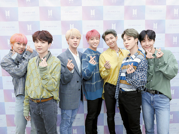 Yeay, BTS Menangkan Dua Piala Sekaligus di BBC Radio 1 'Teen Awards'