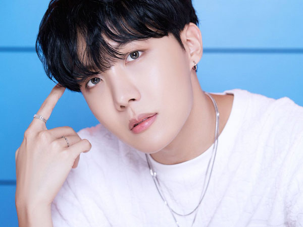 J-Hope Unjuk Kepribadian yang Fun dan Colorful dalam Foto Teaser Album BTS ‘BE’