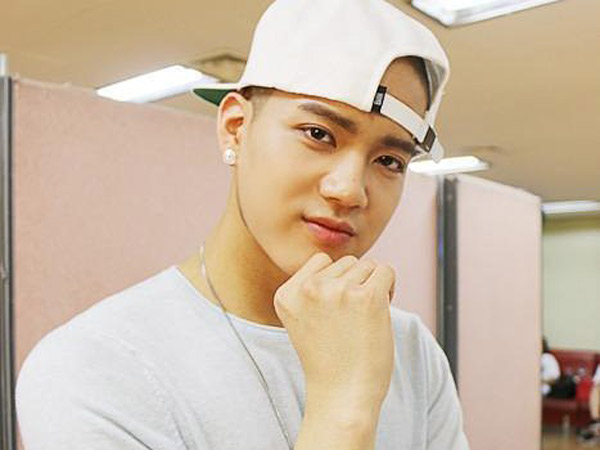 Ternyata Peniel BTOB Punya Alasan Mengejutkan Atas Penampilan Gundulnya!