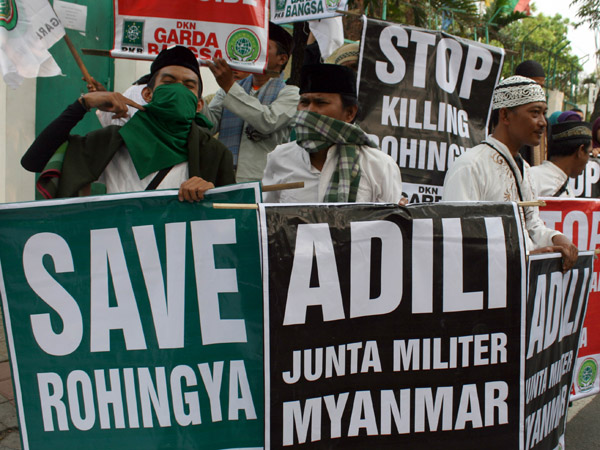 Apa Alasan Kapolri Melarang Aksi Solidaritas Rohingya di Candi Borobudur?