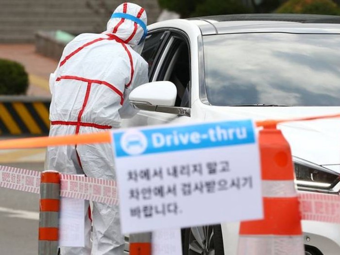 Sejumlah Wilayah di Korea Selatan Terapkan Fasilitas Tes Virus Corona via 'Drive Thru'