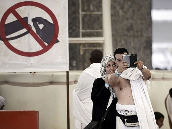 Berkunjung ke Tanah Suci, Jangan Sembarangan Selfie di Tempat Ini