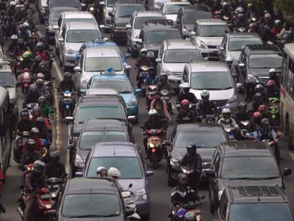 Jumlah Mengejutkan Populasi Motor di Jakarta yang Disebut Jadi 'Biang' Polusi Udara