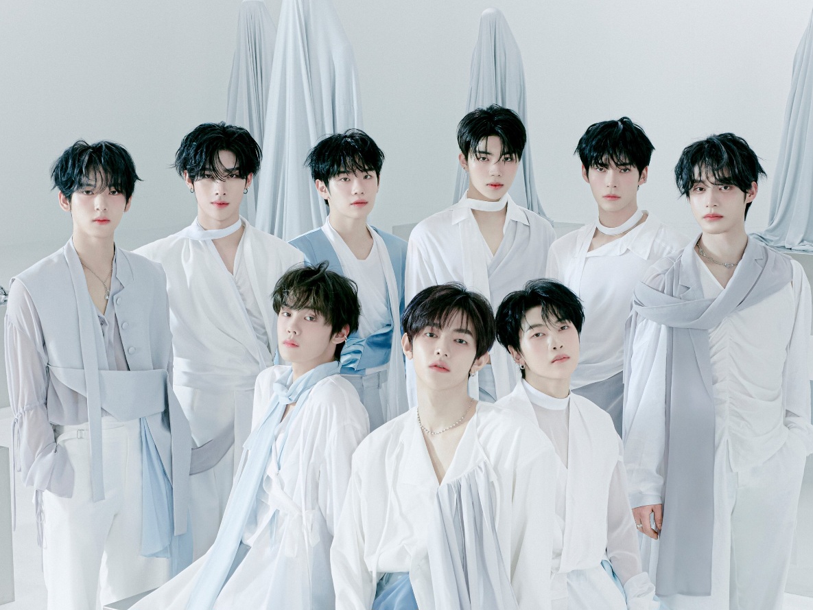 ZEROBASEONE Capai Million Seller Kelima dengan 'BLUE PARADISE'