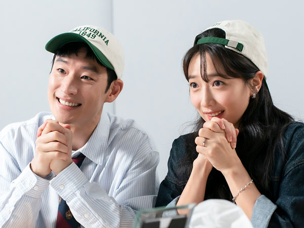 Lee Je Hoon dan Pyo Ye Jin Jadi Pasutri Muda di 'Taxi Driver 2'