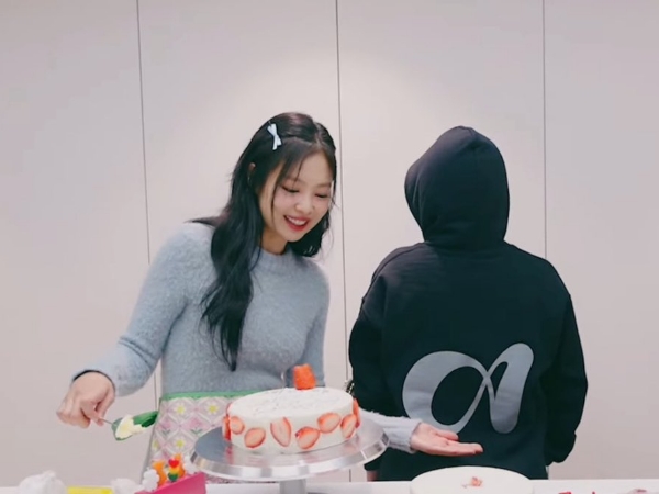 Jennie BLACKPINK Kenalkan Agensi Barunya dalam Vlog Perayaan Ulang Tahun